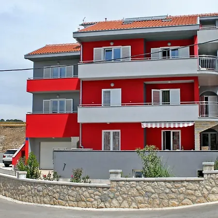 Апартаменты Apartments By The Sea Petrcane, Zadar - 3283 *