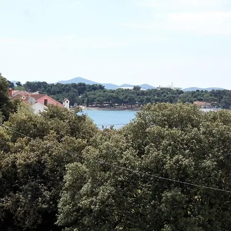 Apartments By The Sea Petrcane, Zadar - 3283 Петрчане