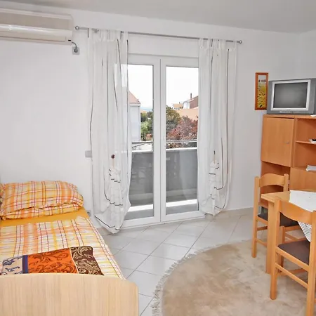 Апартаменты Apartments By The Sea Petrcane, Zadar - 3283 Петрчане