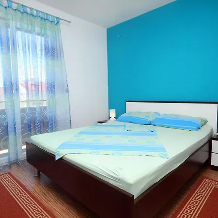 Апартаменты Apartments By The Sea Petrcane, Zadar - 3283